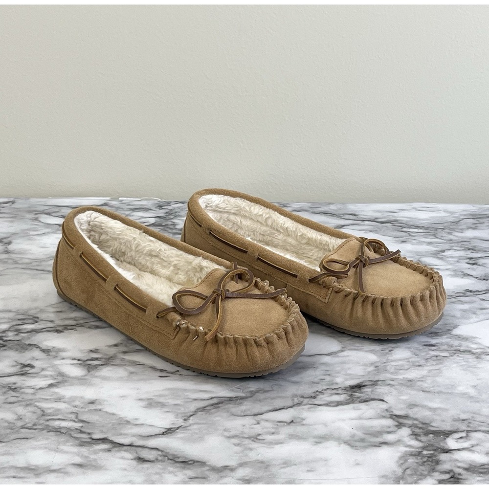 Minnetonka Cally Moccasin Slippers Womens 8M Brown Leather Faux Fur Cozy Cabin